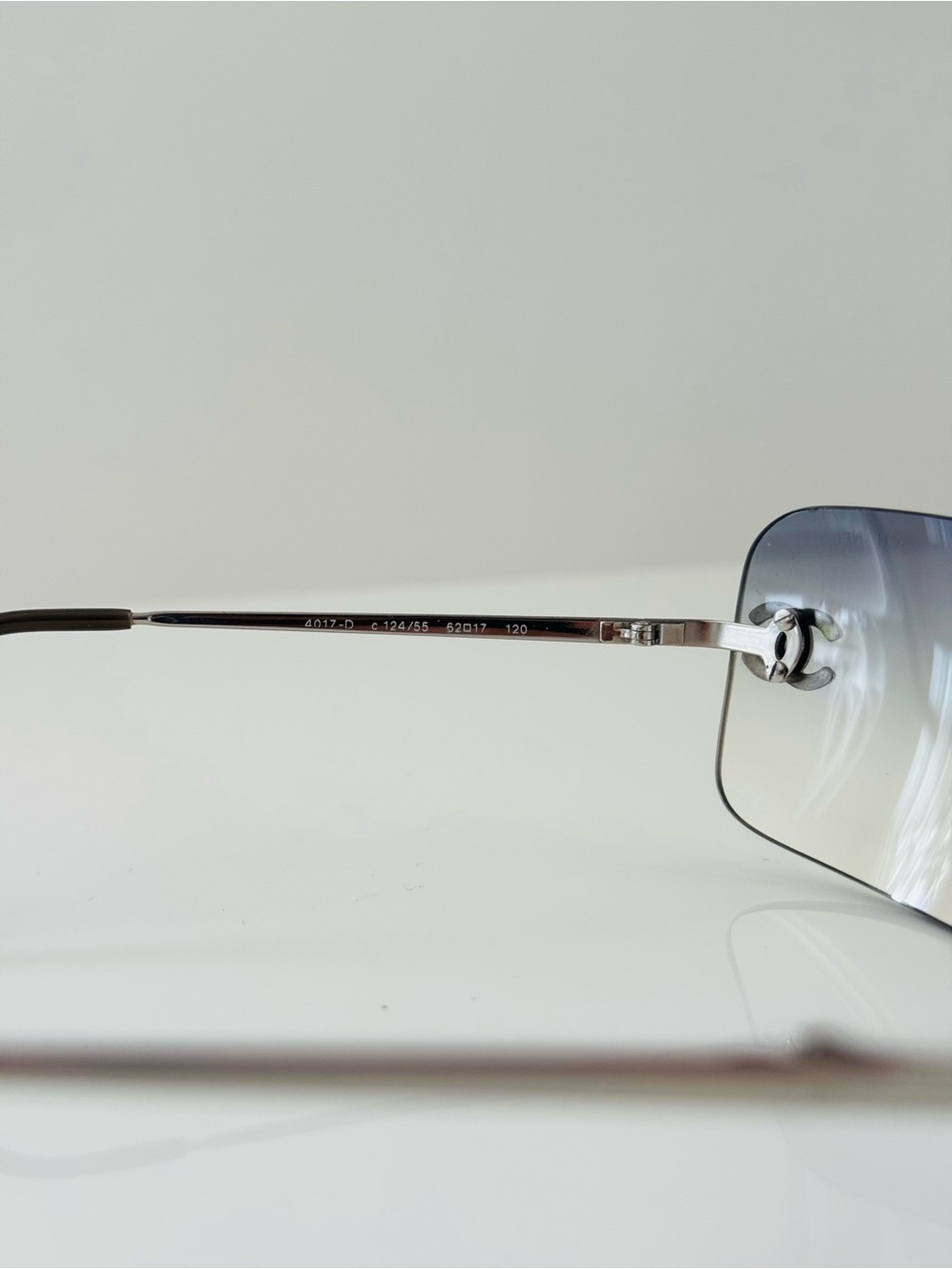 Extremely RARE 🦋 Authentic Chanel light blue rimless CC  sunglasses✨ - Picture 10 of 11
